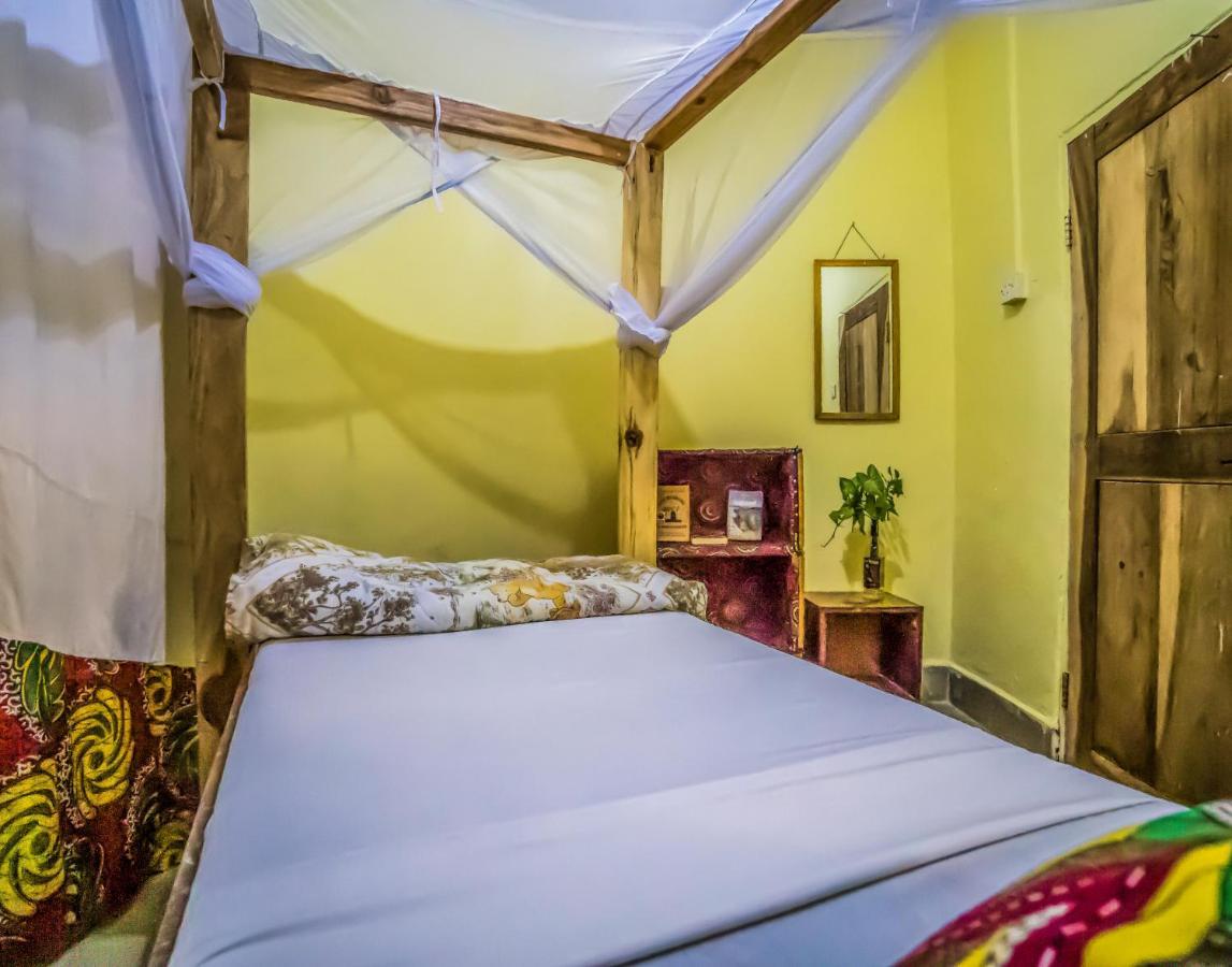 The Secret Garden Hotel موشي المظهر الخارجي الصورة