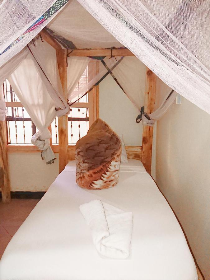 The Secret Garden Hotel موشي المظهر الخارجي الصورة