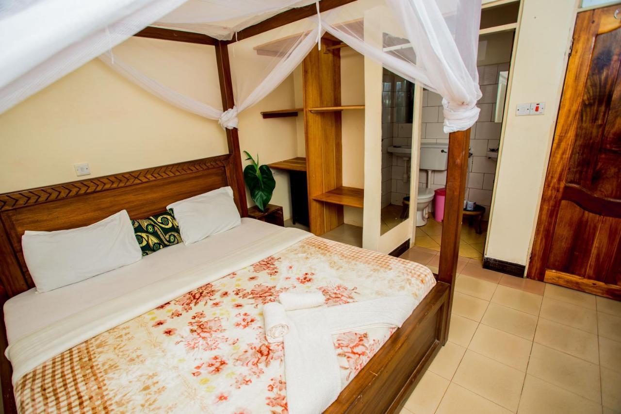 The Secret Garden Hotel موشي المظهر الخارجي الصورة