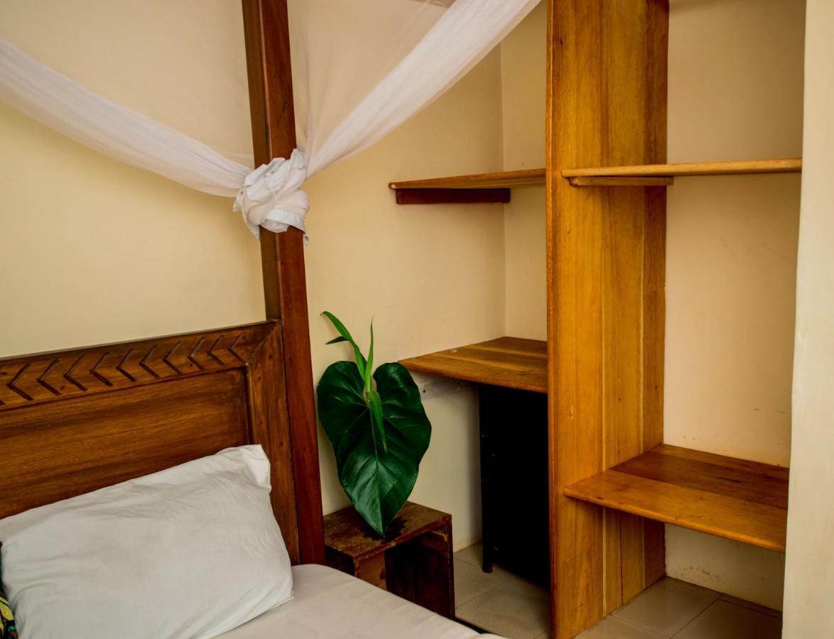 The Secret Garden Hotel موشي المظهر الخارجي الصورة