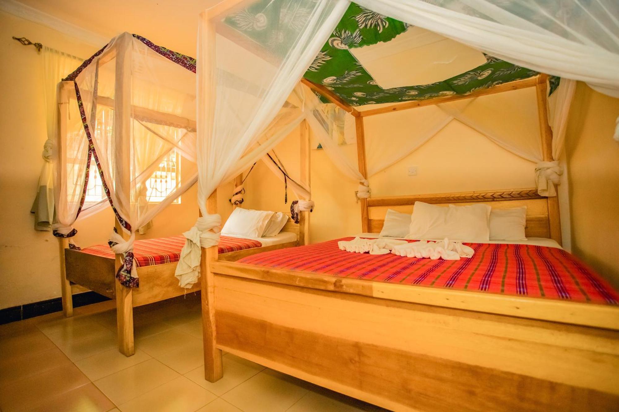 The Secret Garden Hotel موشي المظهر الخارجي الصورة