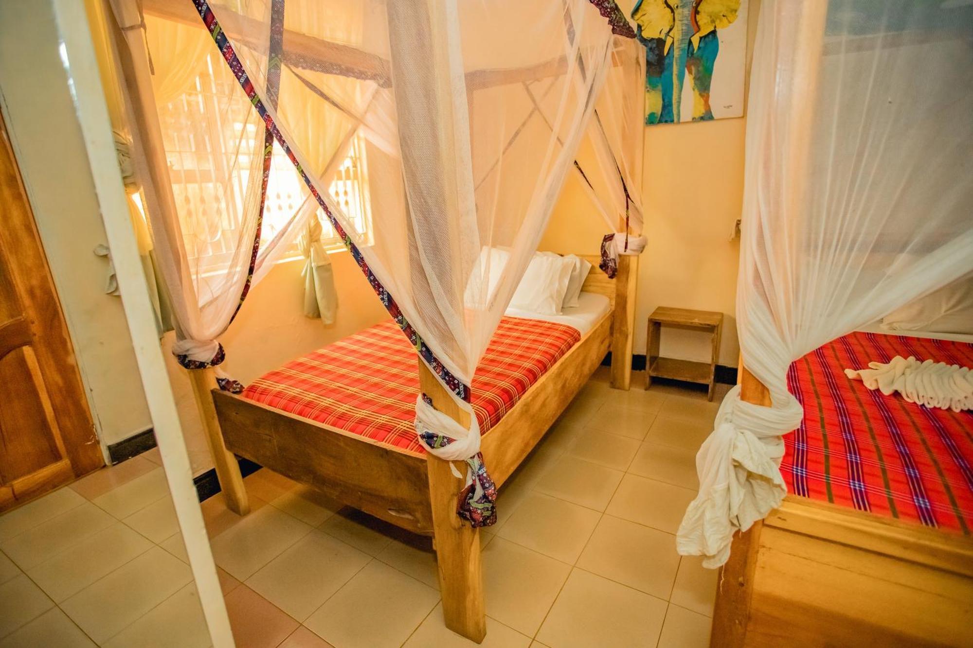 The Secret Garden Hotel موشي المظهر الخارجي الصورة