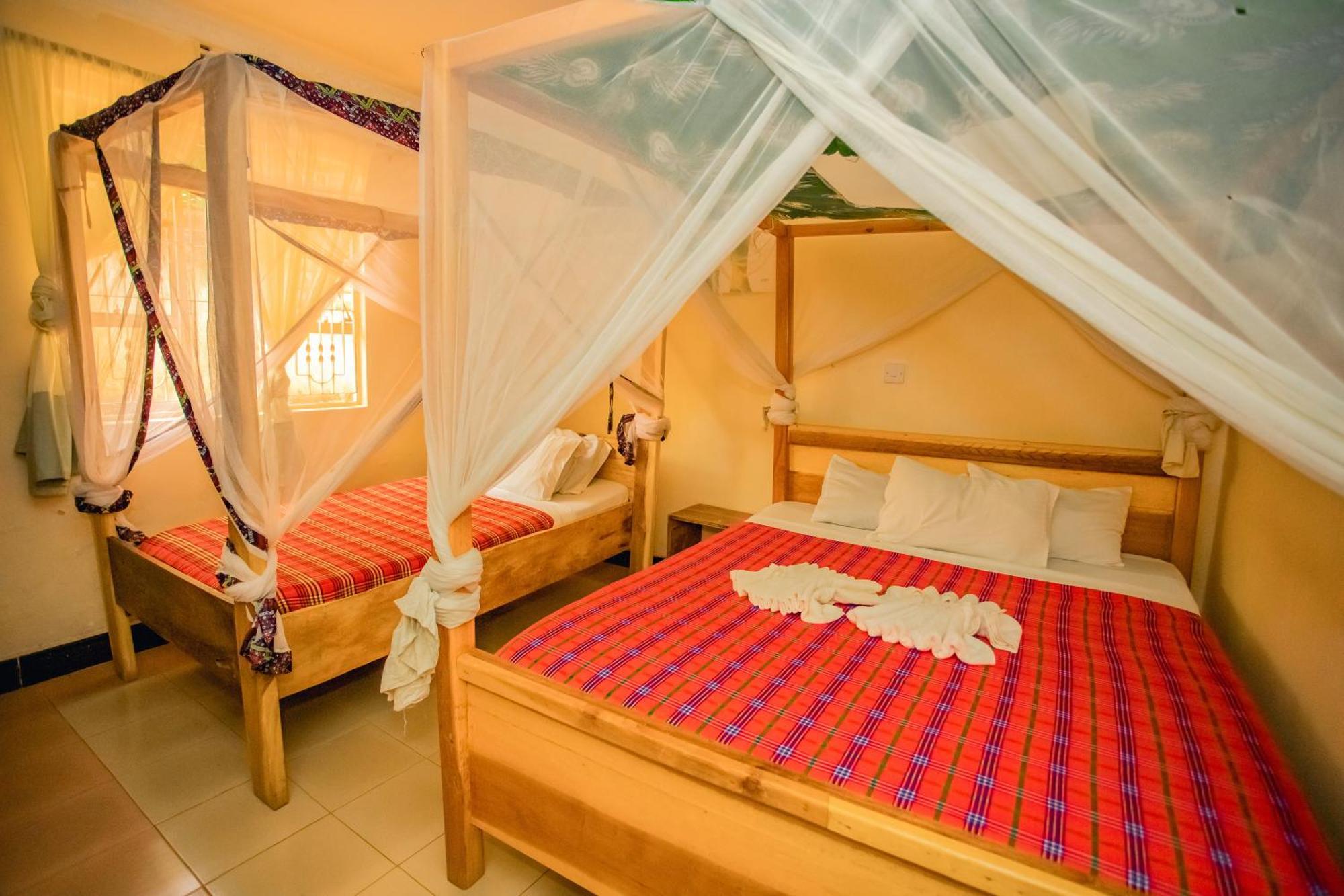 The Secret Garden Hotel موشي المظهر الخارجي الصورة